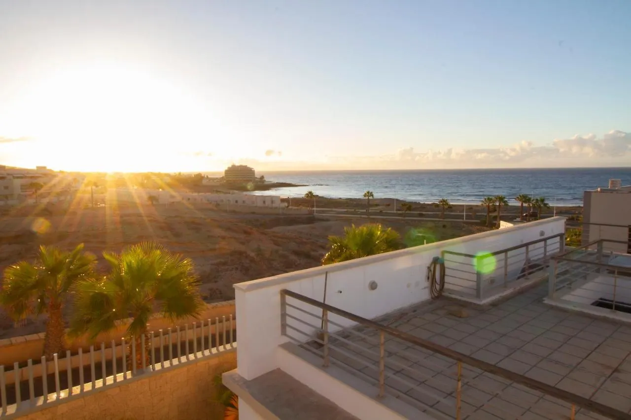 Medano4You Lucias Rooftop Holiday Home El Medano  0*, El Medano (Tenerife) Spain